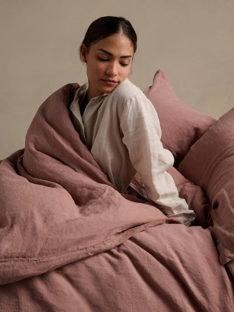 Bedfolk 100% Linen Plain Unlined Double Duvet Cover - 200 x 200cm - Rust