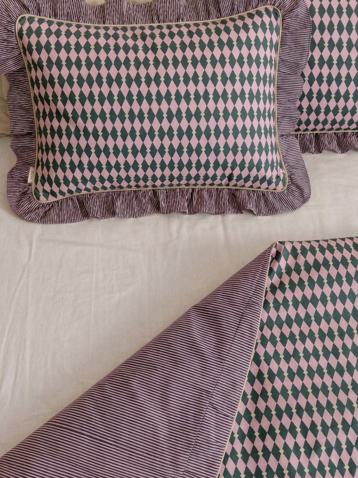 TBCo Harlequin 200 Thread Count Cotton Duvet Cover Set Pink Super King Set