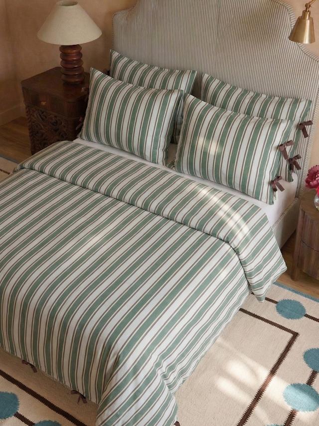TBCo 200 Thread Count Cotton Double Duvet Cover Bedding Set - Blue Stripe
