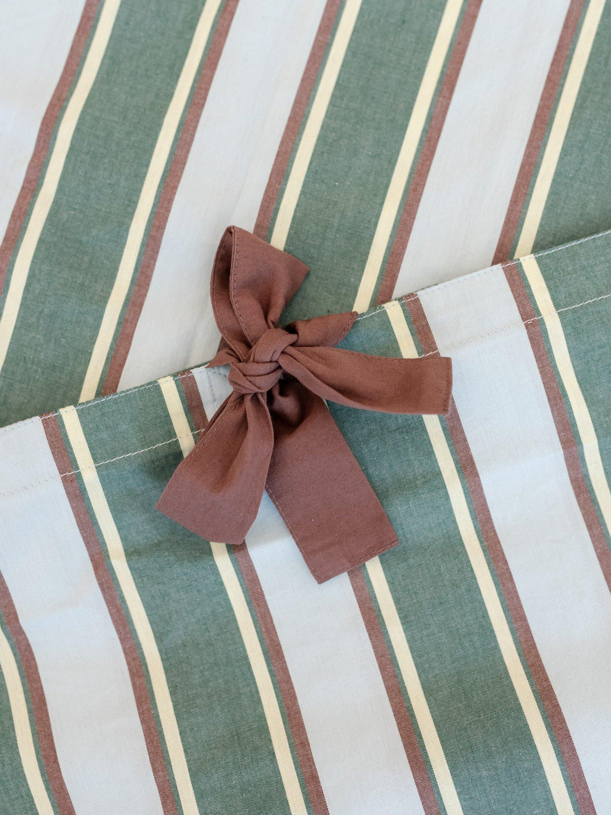 TBCo 200 Thread Count Cotton Double Duvet Cover Bedding Set - Blue Stripe