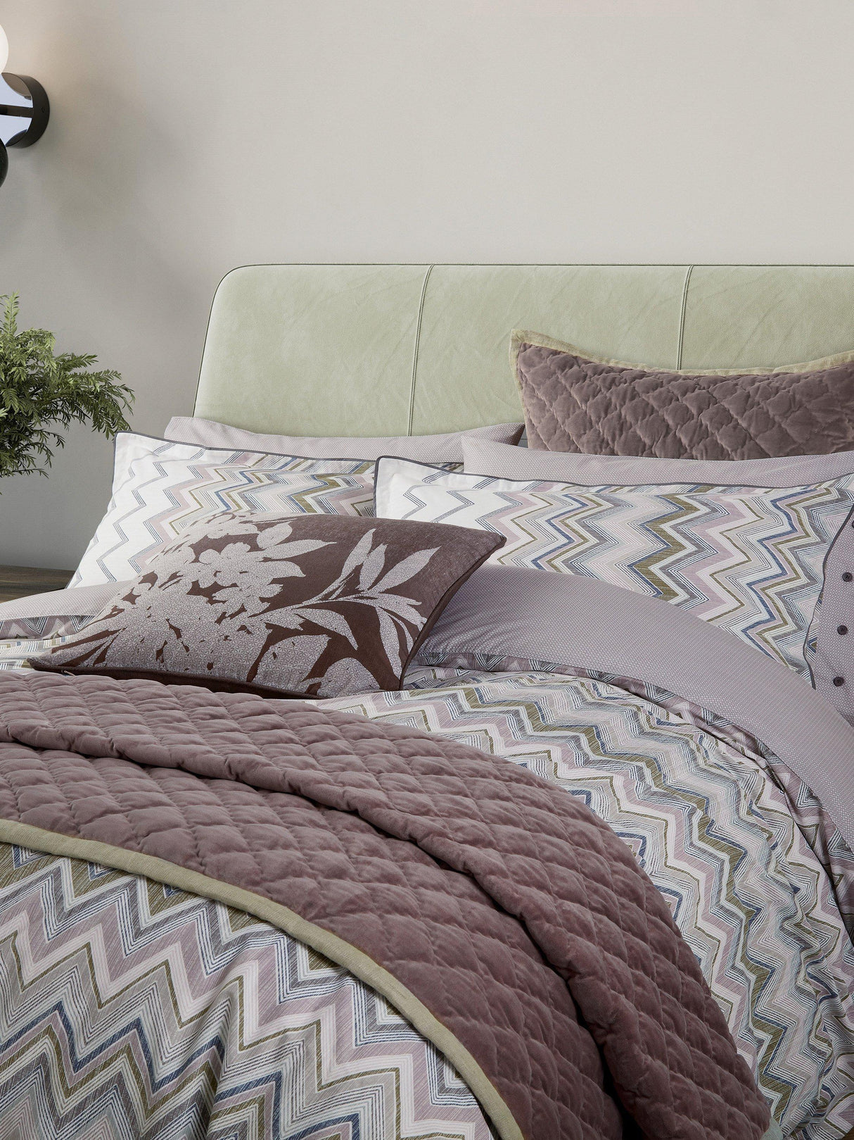 Bedeck of Belfast Claudia Geometric Foral Double Duvet Cover Set Pink/Green