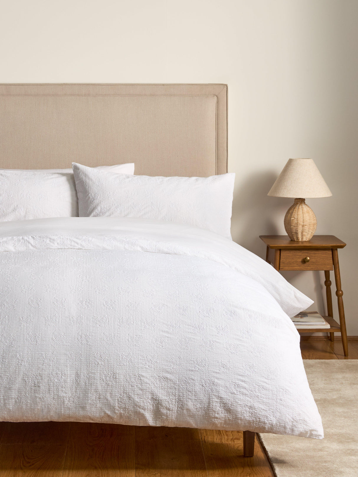John Lewis Hemsby 200TC Duvet Cover & Pillow Case Set - White - King Size