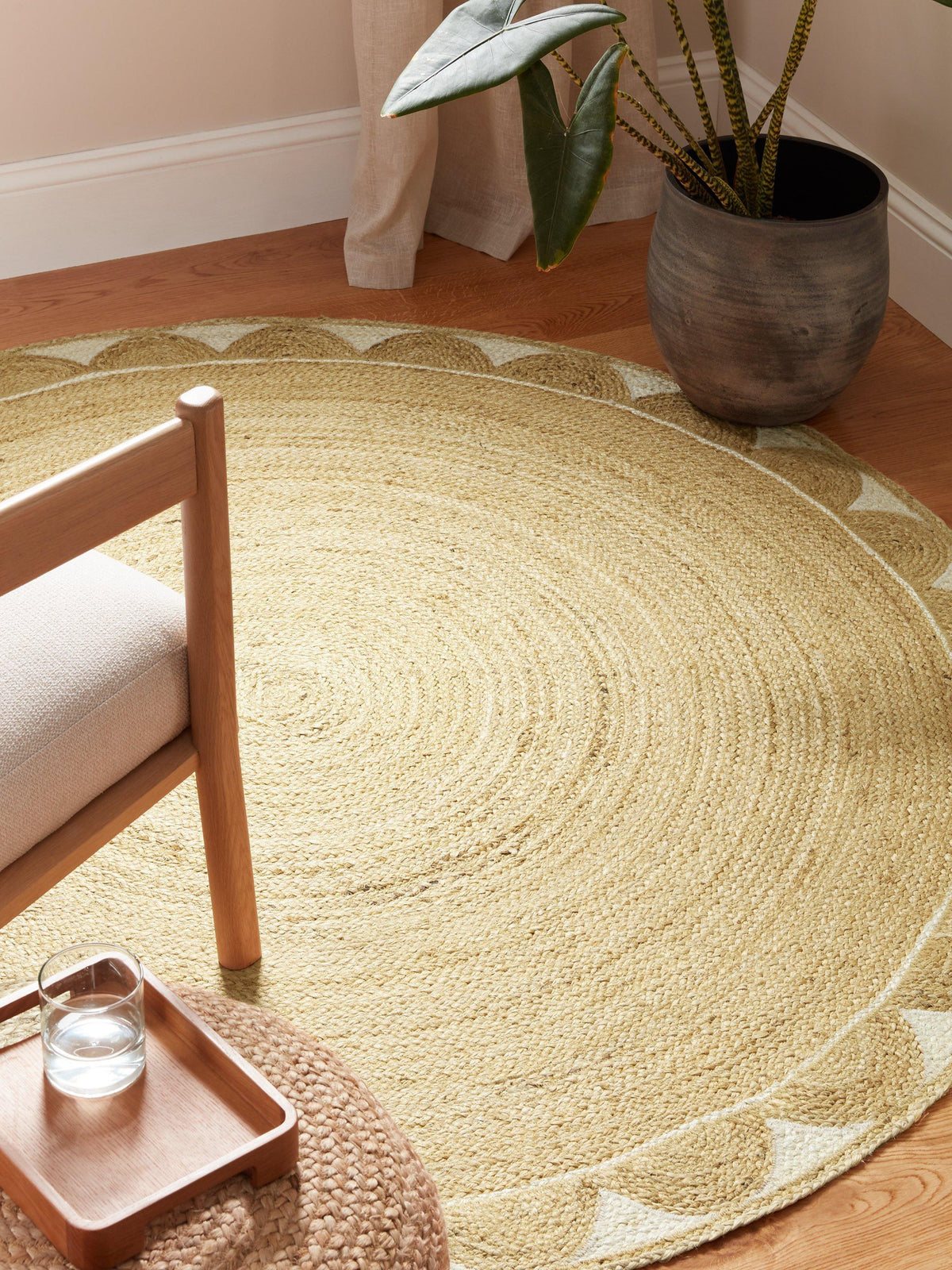 John Lewis Hand Loomed Scalloped Indoor Round Jute Rug - Dia.180cm - Neutral