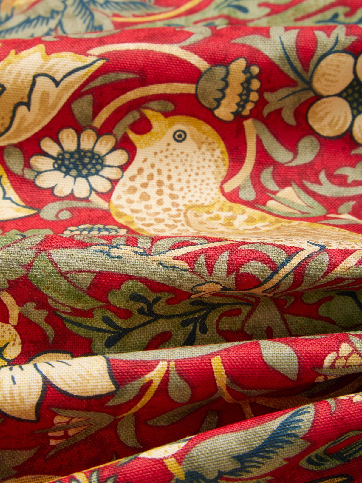 Morris & Co. Strawberry Thief Lined Pencil Pleat Curtains W167 x D182cm Red