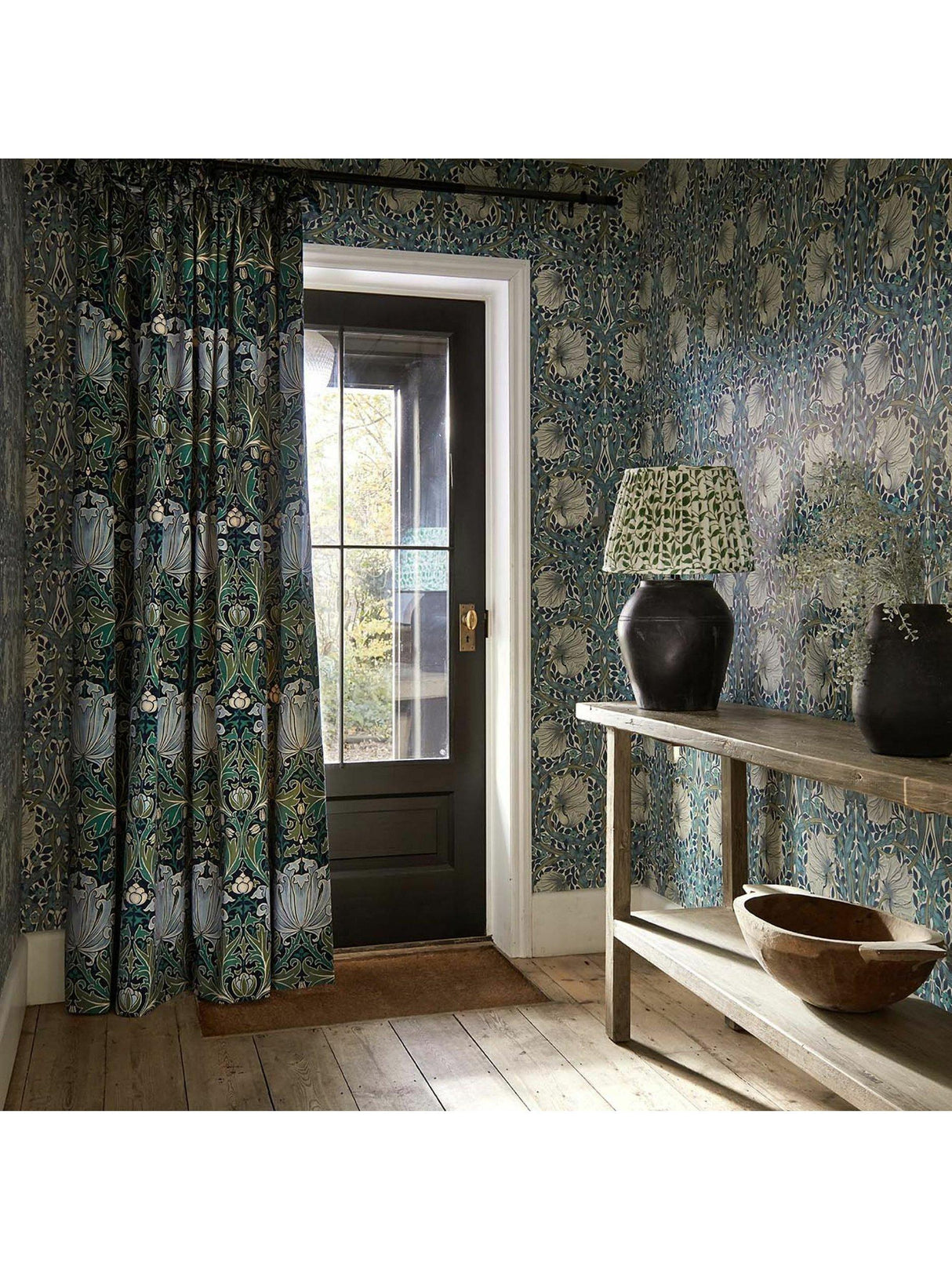 Morris & Co. Pimpernel Matte 10m x 52cm Wallpaper Cobalt/Mineral MFRW217365