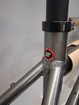 Carrera Vengeance Trail 8-Speed MTB 27.5in Mountain Bike - 20in Large - Grey
