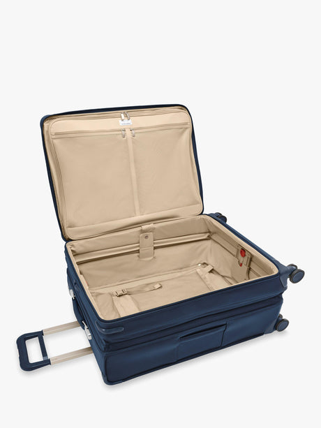 Briggs & Riley Baseline 4-Wheel Spinner 73cm Expandable Large Suitcase 122L