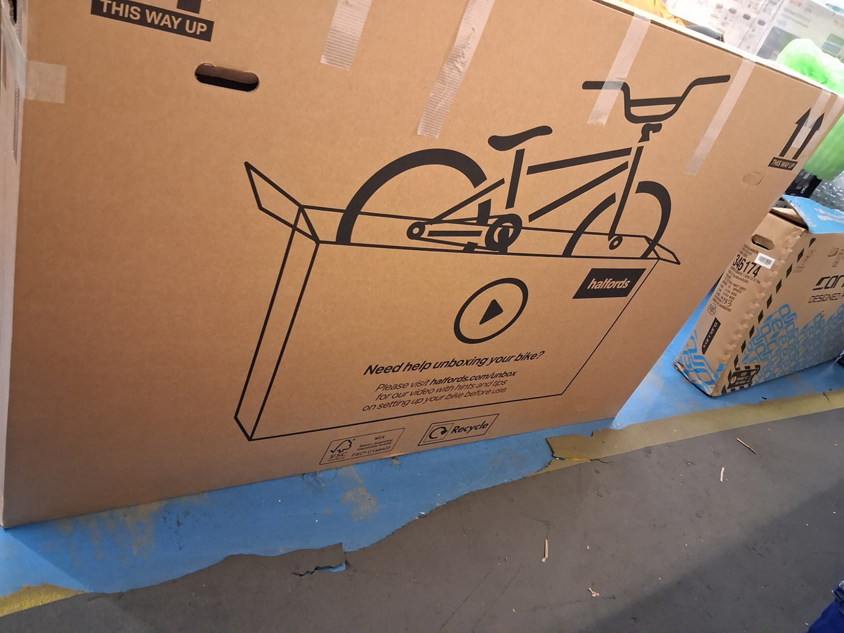 Boardman HYB 8.6 Mens 18-Speed Hydraulic Brakes Hybrid Bike - Silver - Small