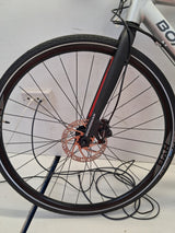 Boardman HYB 8.6 Mens 18-Speed Hydraulic Brakes Hybrid Bike - Silver - Small