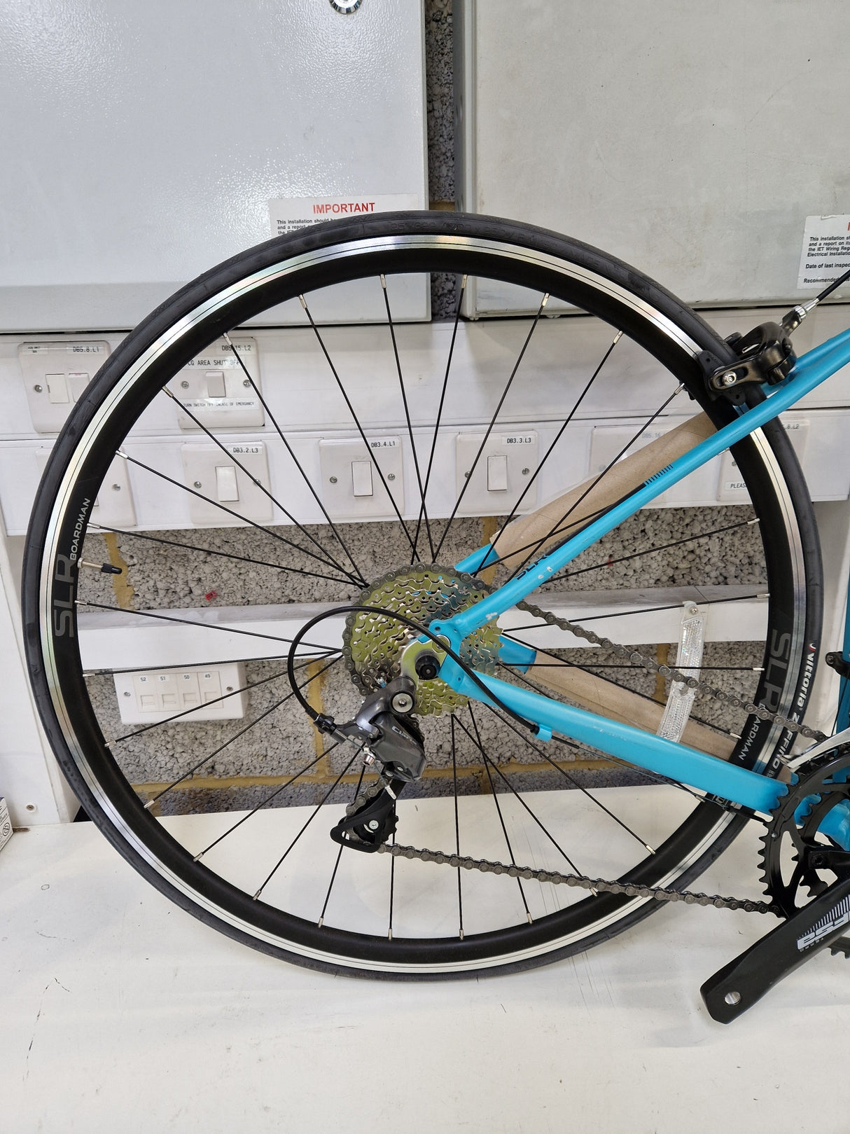 Boardman SLR 8.6 Women's 16-Speed Lightweight Road Bike - Large - Sky Blue