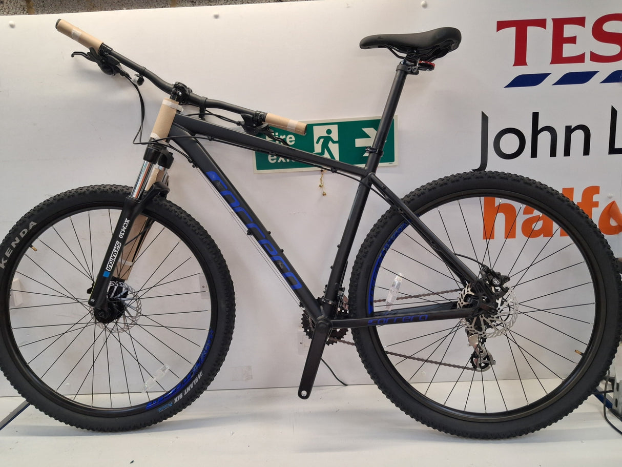 Carrera Hellcat Mens 16 Speed Hydraulic Disc Mountain Bike - Black - 20'' L