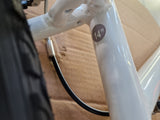Apollo Excelle 18-Speed V-Brake Women's Hybrid Bike - Small 14" - White