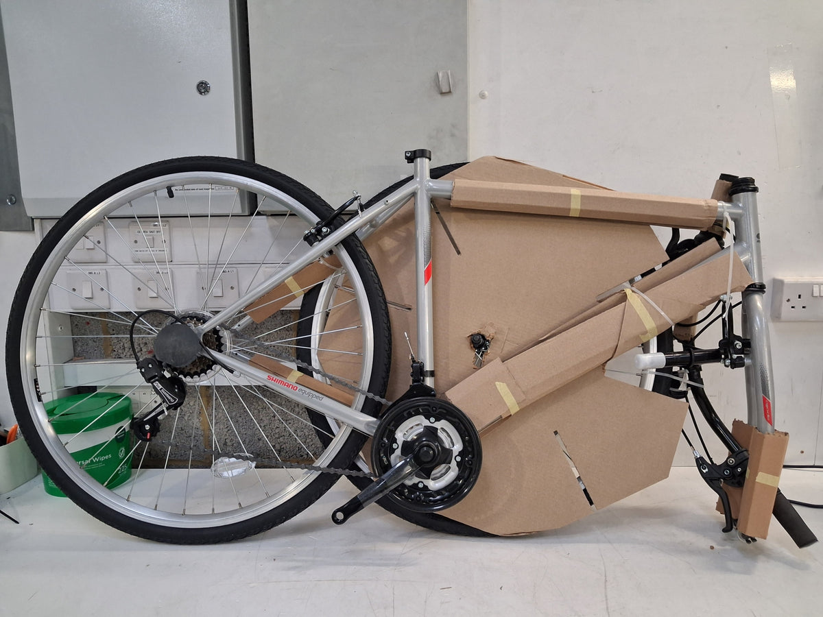Apollo Transfer Men's 18-Speed V-Brakes Alloy Hybrid Bike Large 21" - Grey