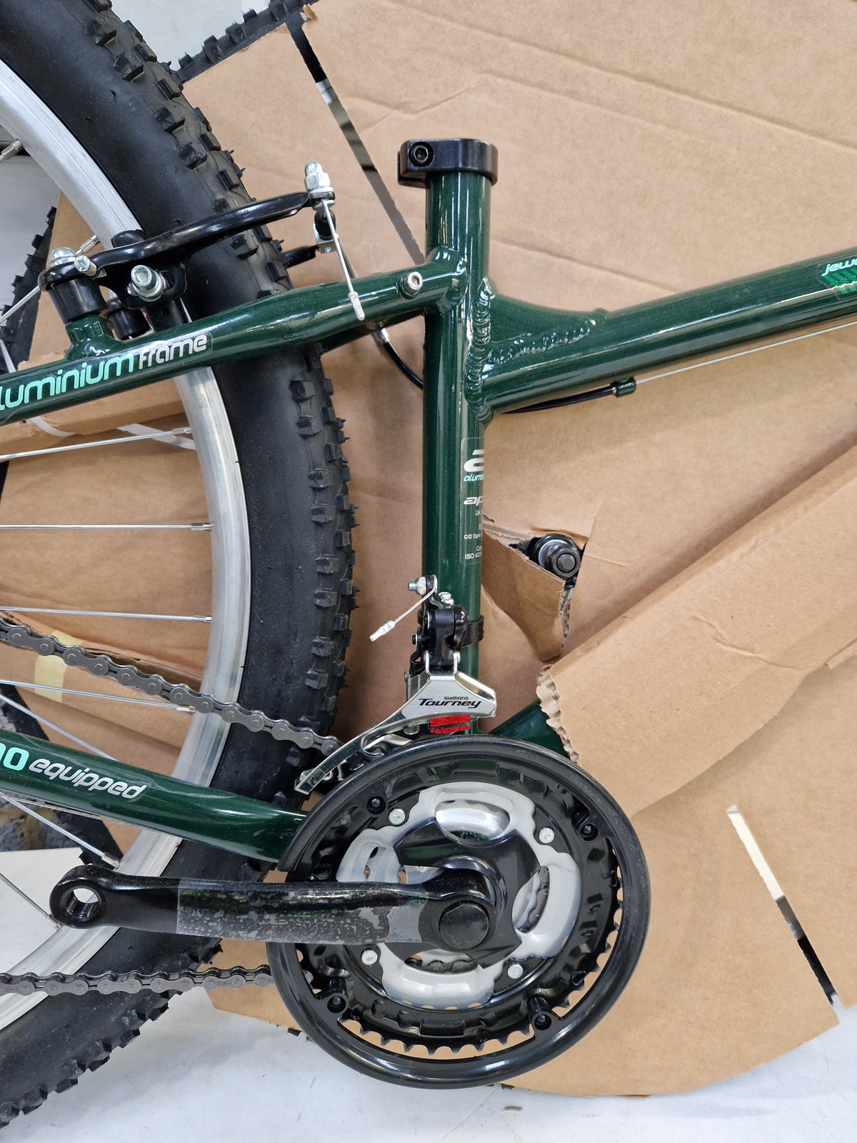 Apollo Jewel 18-Speed 18in-Wheels V-Brake Womens Mountain Bike - Large Green