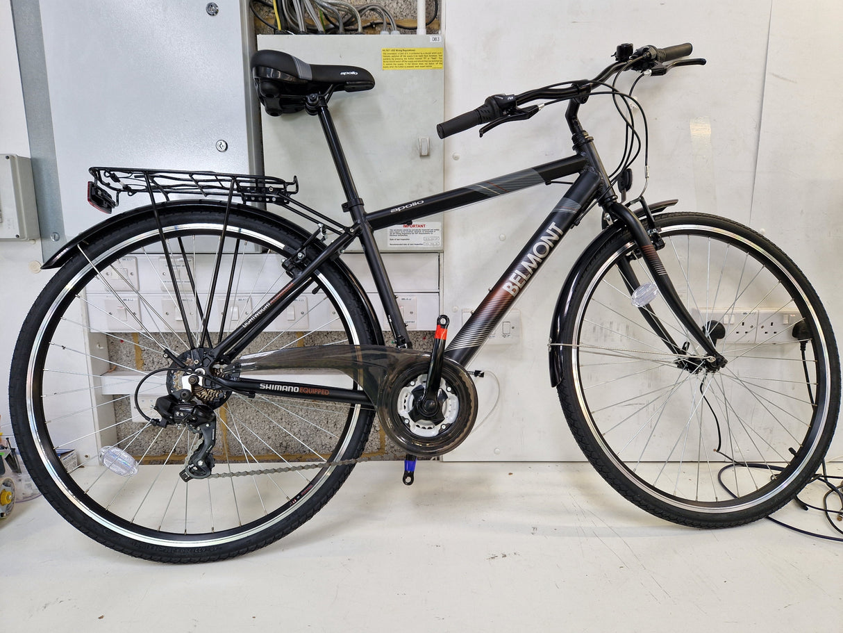 Apollo Belmont 7-Speed Men's Hybrid Bike 700c Wheels - Medium 18" Black