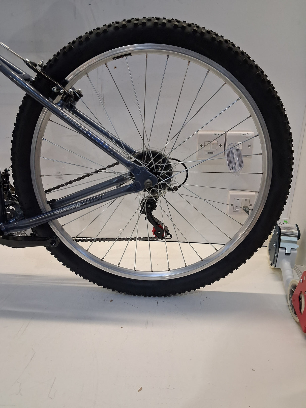 Apollo Jewel Womens 18-Speed Mountain Bike - Silver/Blue - Large 20'' Frame