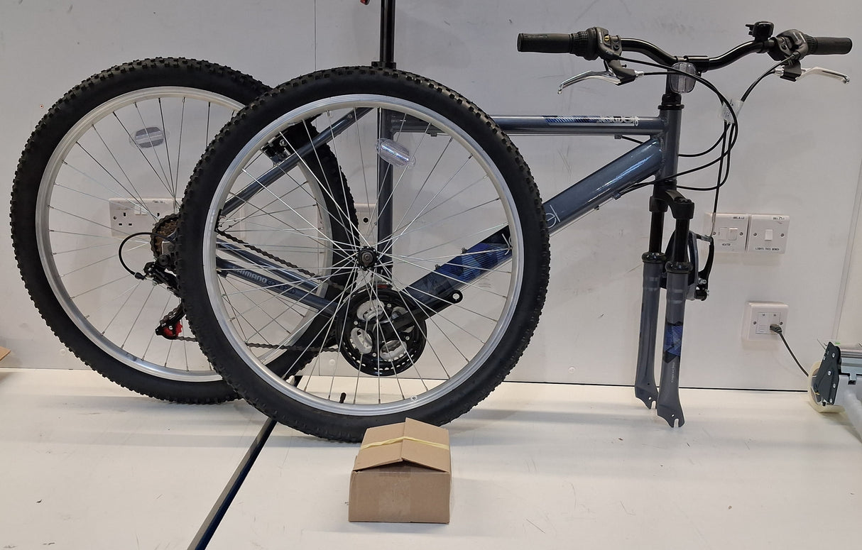 Apollo Jewel Womens 18-Speed Mountain Bike - Silver/Blue - Large 20'' Frame