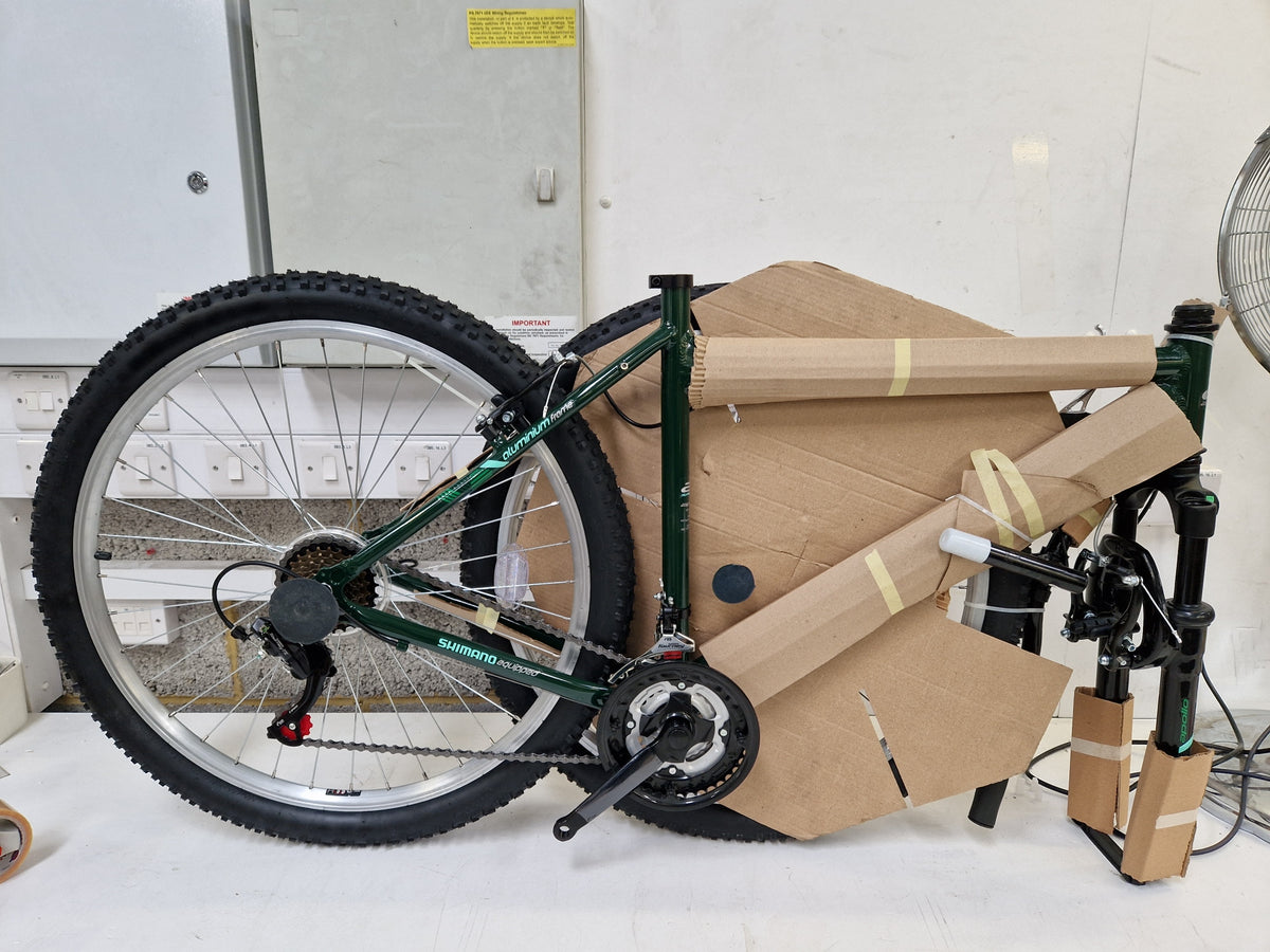 Apollo Jewel 18in-Wheels V-Brake 18 Speed Womens Mountain Bike - Large Green