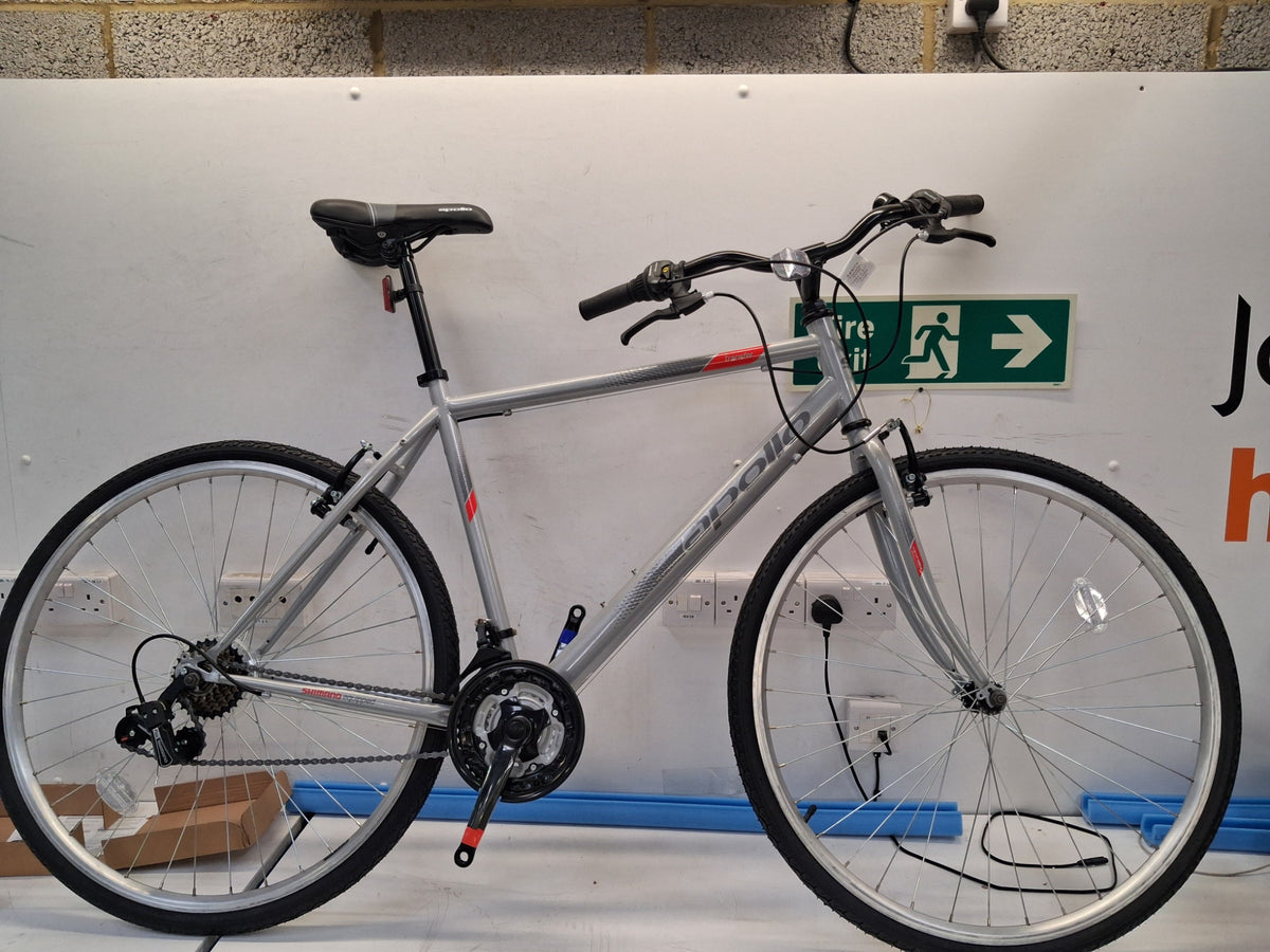 Apollo Transfer Men's 18-Speed V-Brakes Alloy Hybrid Bike - Large 21" - Grey