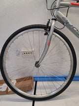 Apollo Transfer Men's 18-Speed V-Brakes Alloy Hybrid Bike - Large 21" - Grey
