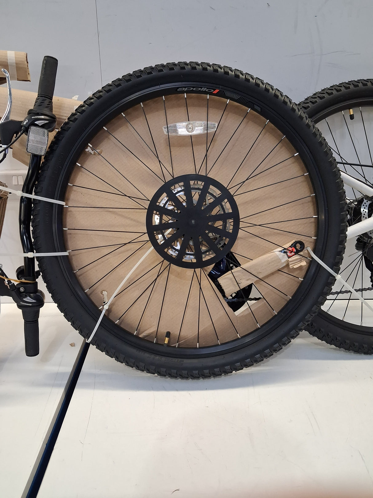 Apollo Entice Womens 21-Speed Disc Brakes Mountain Bike - Blue - Medium