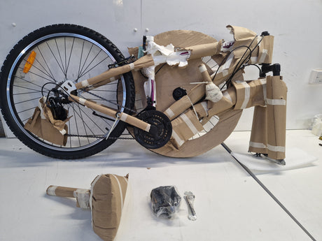 Huffy Extent Unisex 18-Speed Mountain Bike - Gloss White - Medium Frame