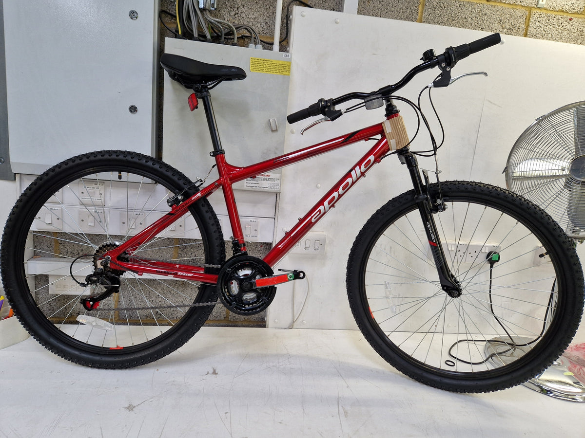 Apollo Phaze 2024 Men's 27.5in Hardtail Mountain Bike - 17in Medium - Red