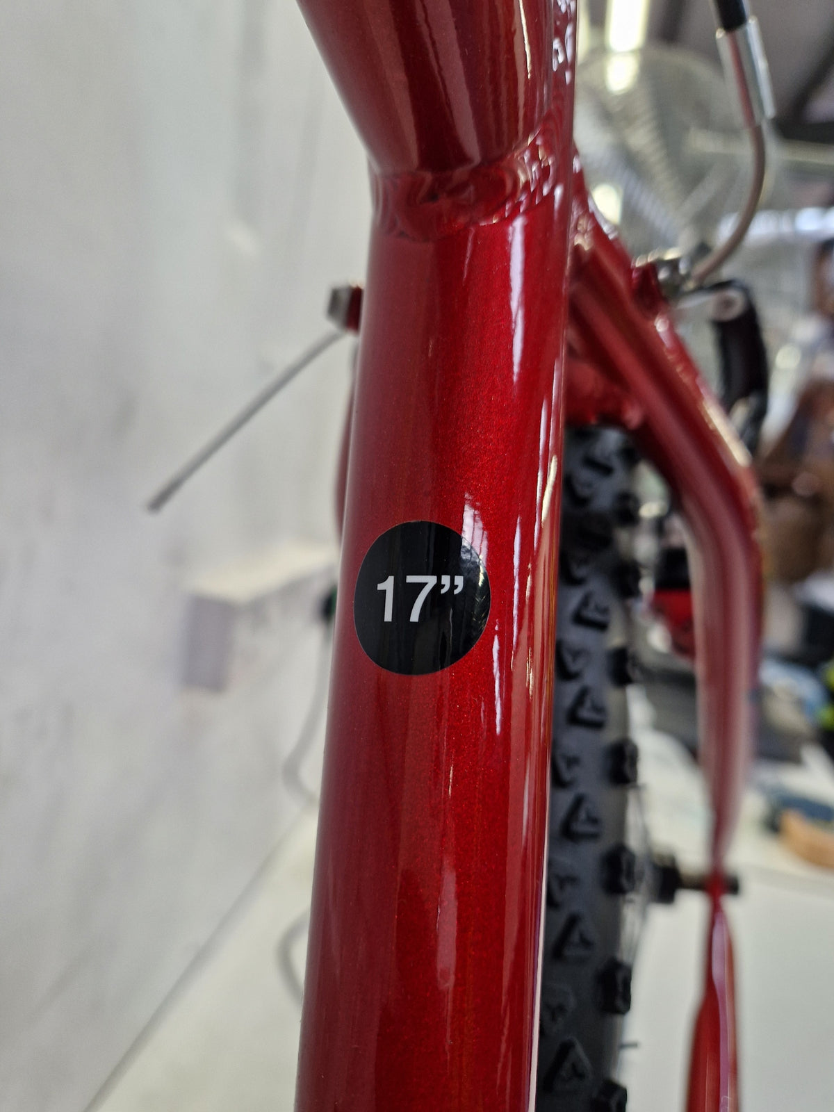 Apollo Phaze 2024 Men's 27.5in Hardtail Mountain Bike - 17in Medium - Red