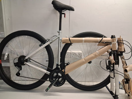 Apollo Twilight 18-Speed V-Brakes Womens Mountain Bike - Silver - Large 20''