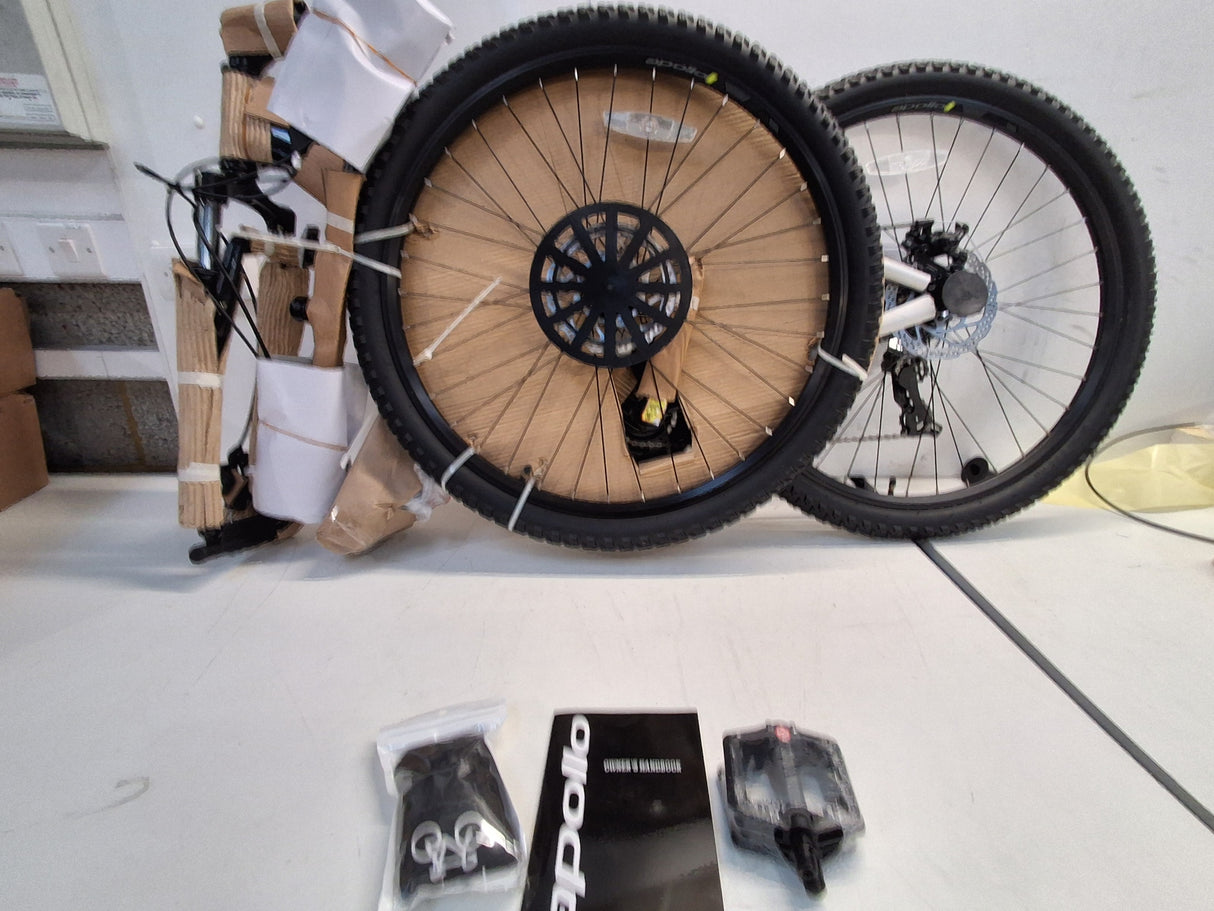 Apollo Evade Mens 21-Speed Disc Brake Mountain Bike - Black - Small 14"