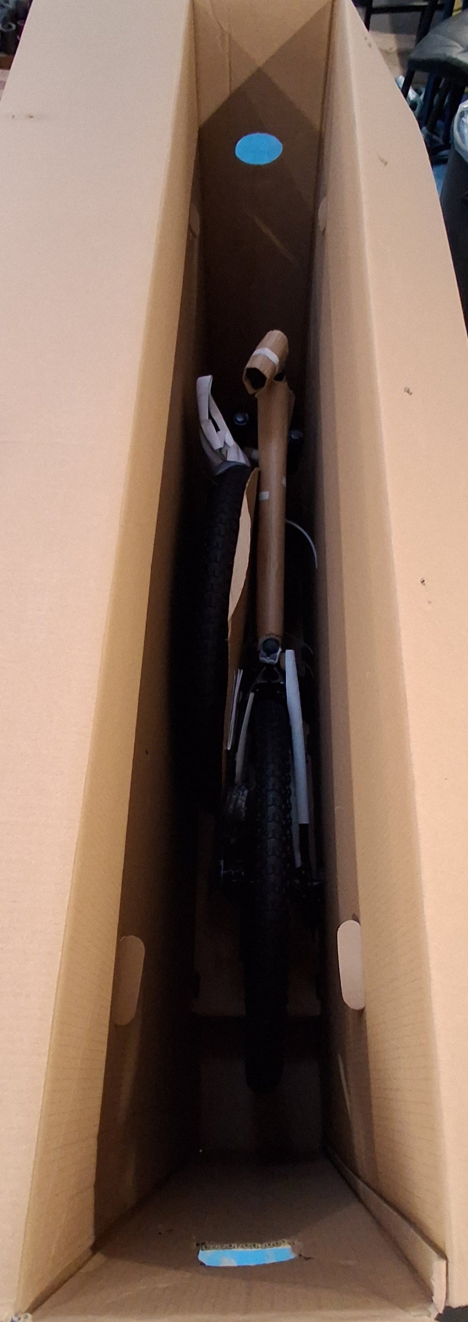 Apollo Evade Mens 21-Speed Disc Brake Mountain Bike - Black - Small 14"