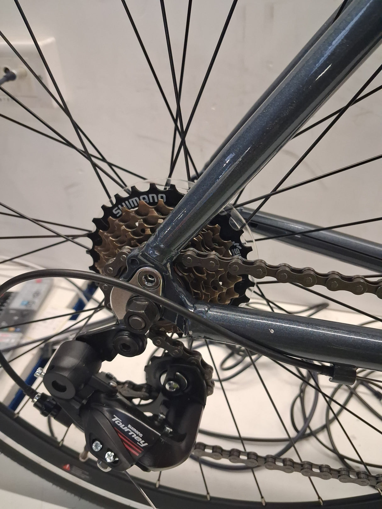 Apollo Paradox Mens 14-Speed V-Brakes Alloy Road Bike - Grey - 51cm Medium