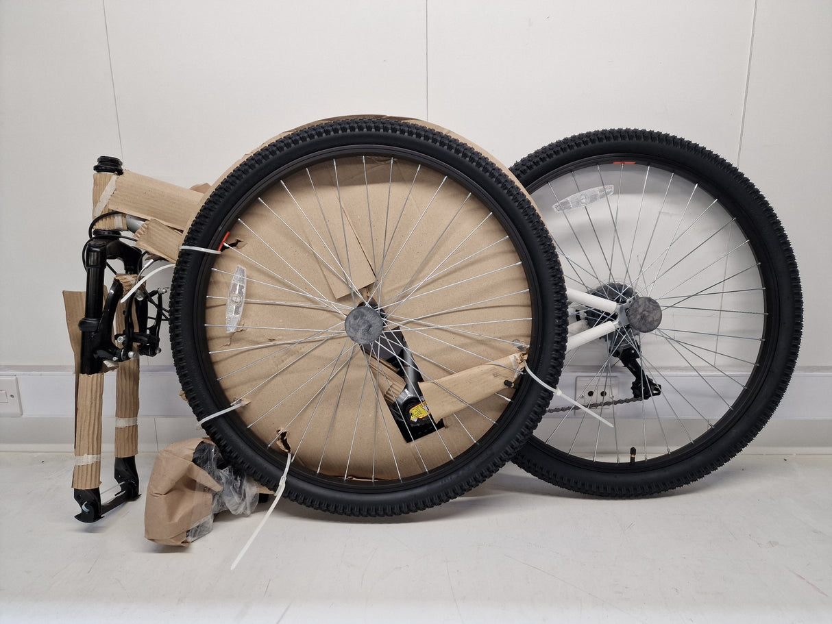 Apollo Twilight 18-Speed V-Brakes Womens Mountain Bike - Silver - Small