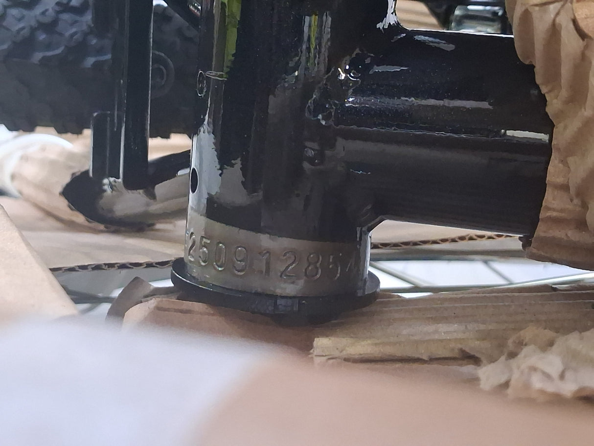 Apollo Vortice Junior 8-12 Years 24'' Wheel Hybrid Bike  - Black/Turquoise