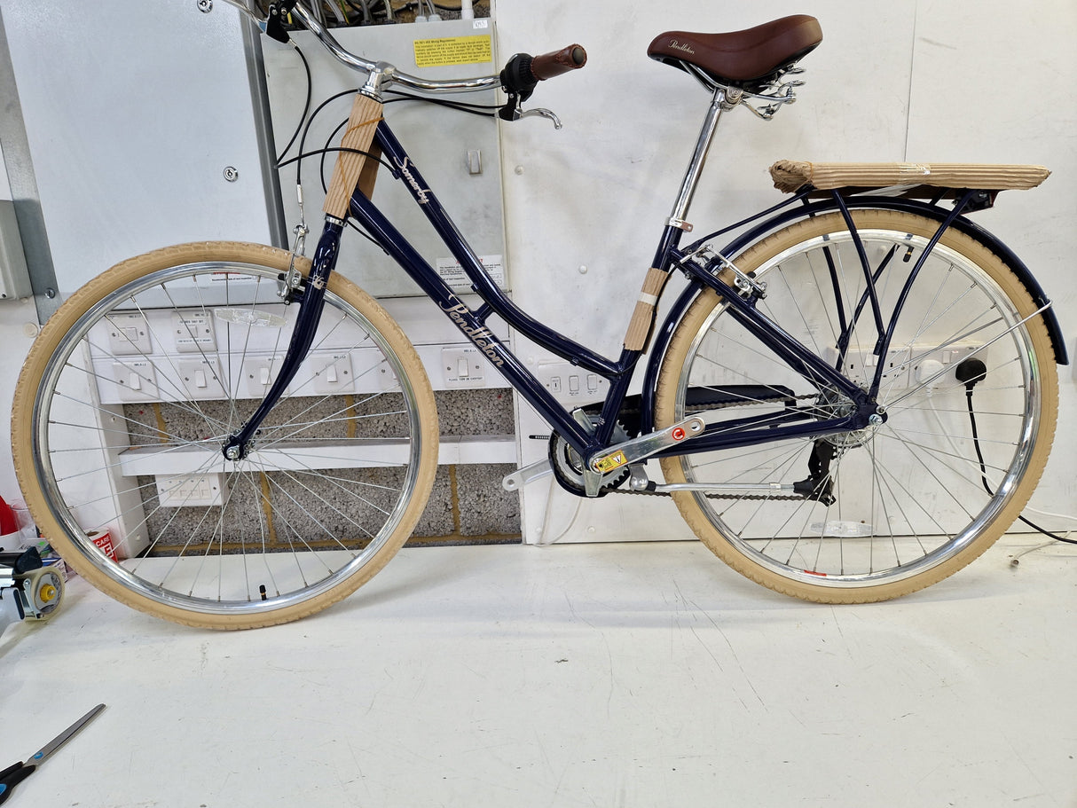 Pendleton Somerby Women's 7-Speed Hybrid Bike - Midnight Blue - 17" Small