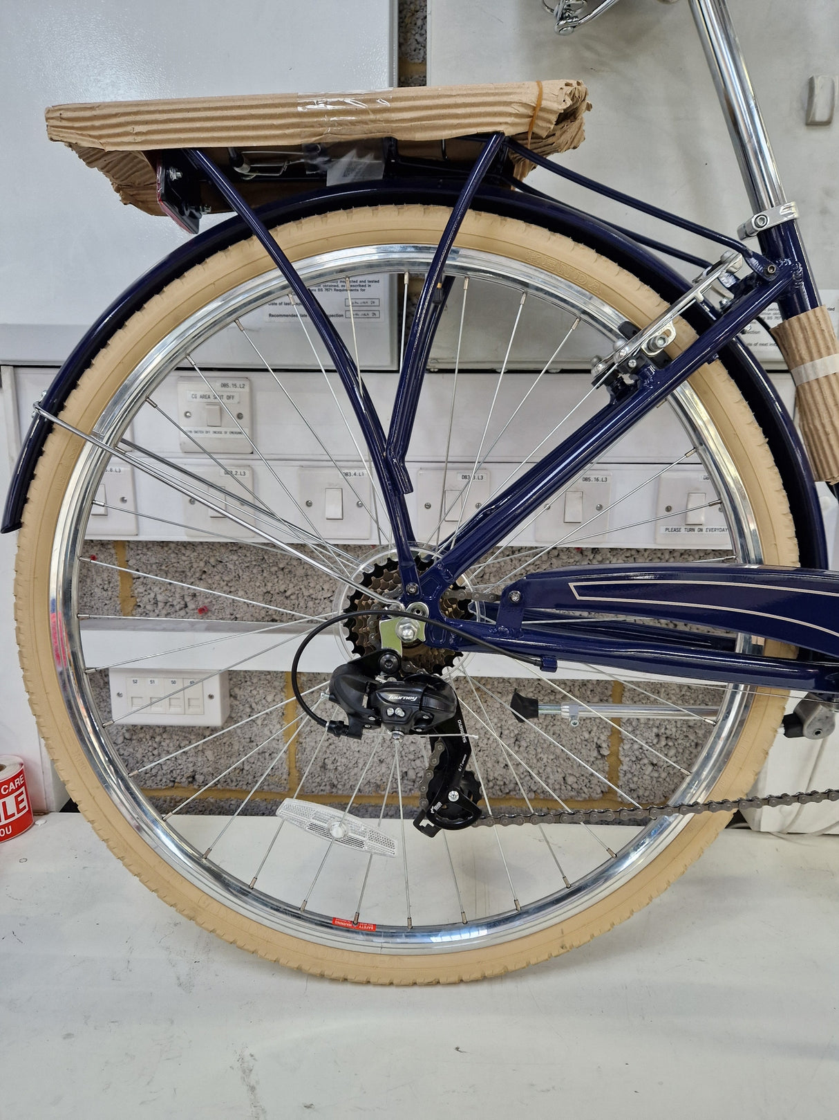 Pendleton Somerby Women's 7-Speed Hybrid Bike - Midnight Blue - 17" Small