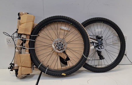 Apollo Evade Mens 21-Speed Age 14+ Disc Brake Mountain Bike - Black - Small