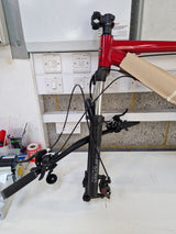 Carrera Valour Disc Men's Front Suspension 16-Spd Mountain Bike Red Size 18