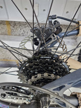Carrera Vengeance Women's 16 Speed Disc Brakes Mountain Bike - Medium - Grey