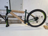 Carrera Vengeance Men's 16 Speed Medium 18'' Alloy Mountain Bike - Green