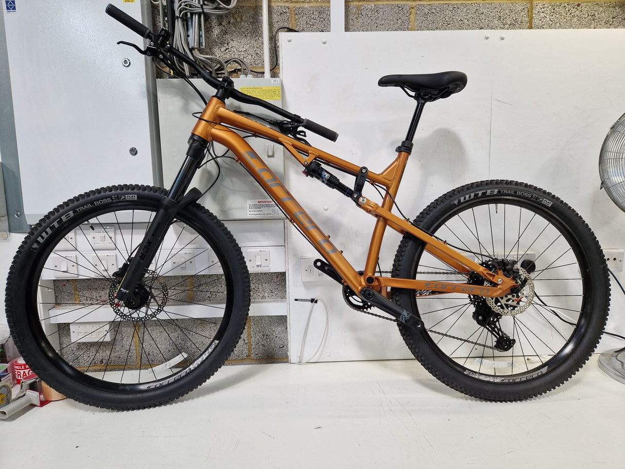 Carrera Titan X 2025 Unisex 10-Speed Mountain Bike - Large Frame - Orange