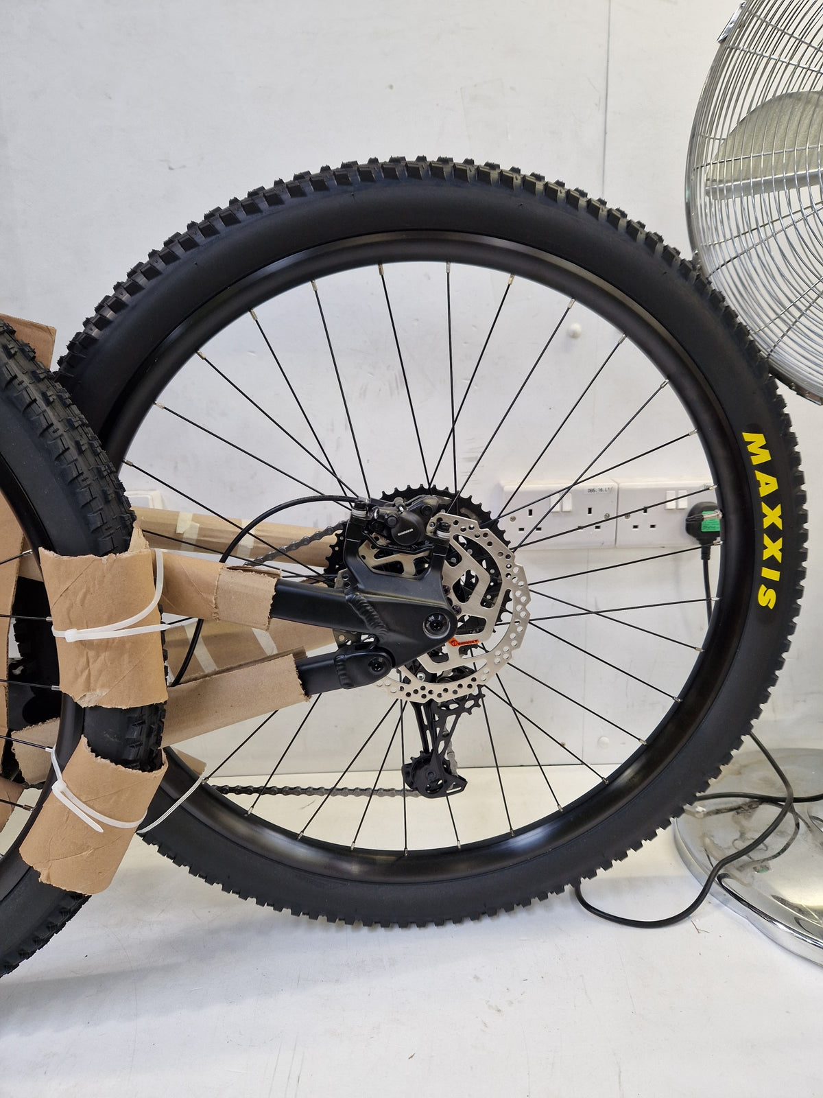Voodoo Canzo Unisex 29in-Wheels Full Suspension Mountain Bike - XL - Black