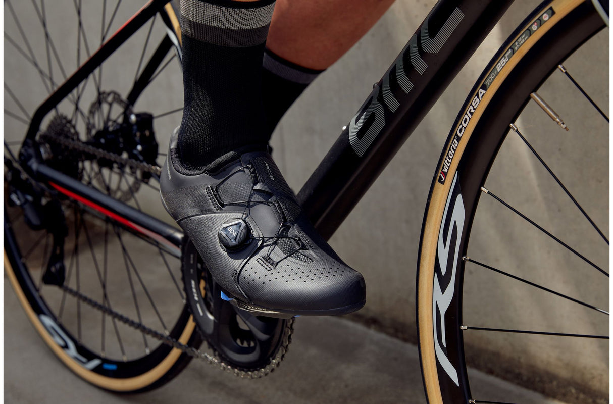 Shimano RC300 Men's Synthetic Regular Road Cycling Shoes - Black - Size 43