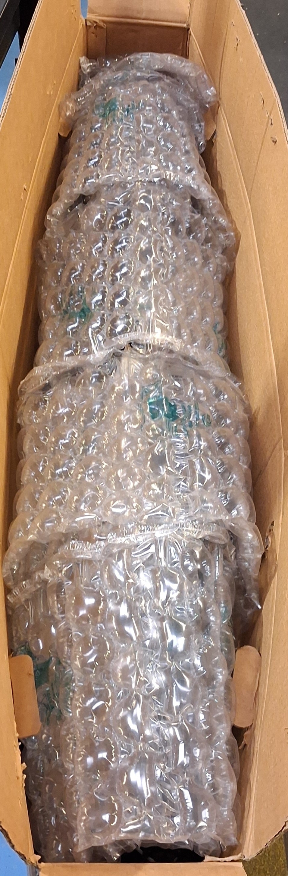 Boss Venom Womens 21-Speed Mountain Bike - Black/Purple - 18'' Medium Frame