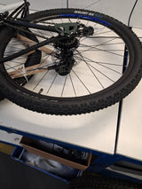 Carrera Hellcat Mens 16 Speed Hydraulic Disc Mountain Bike - Black - L 20''