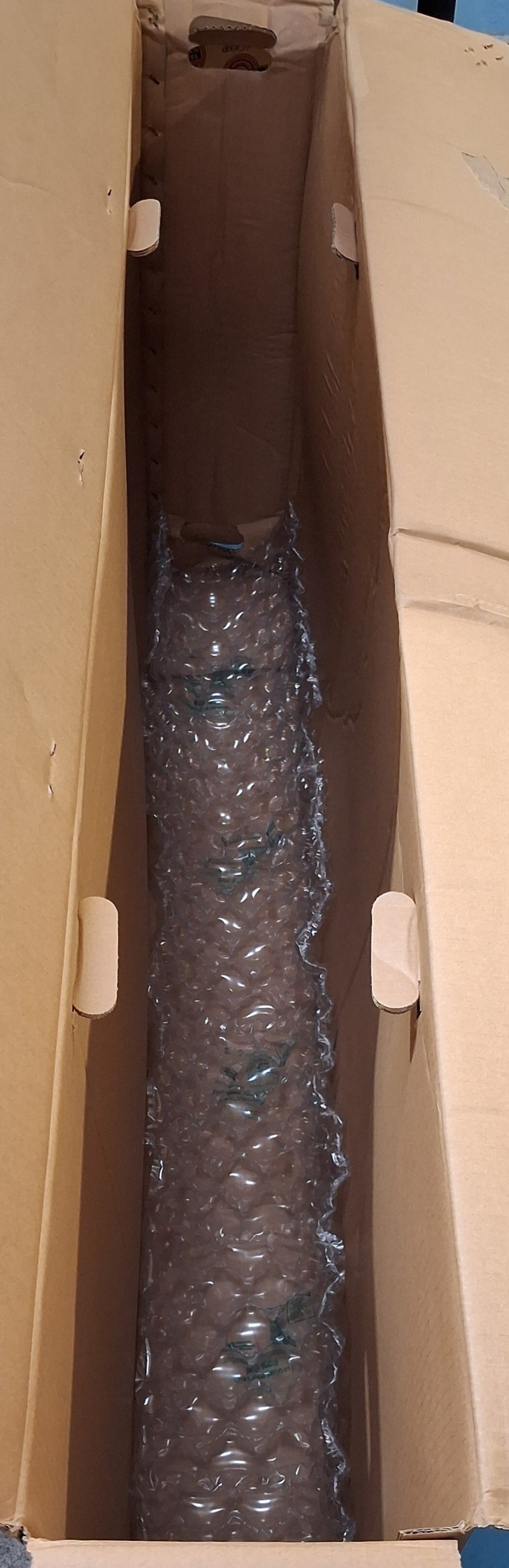 Carrera Hellcat Mens 16 Speed Hydraulic Mountain Bike - Black - Large 20''