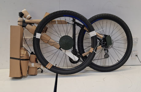 Carrera Hellcat Mens 16 Speed Hydraulic Mountain Bike - Black - Large 20''