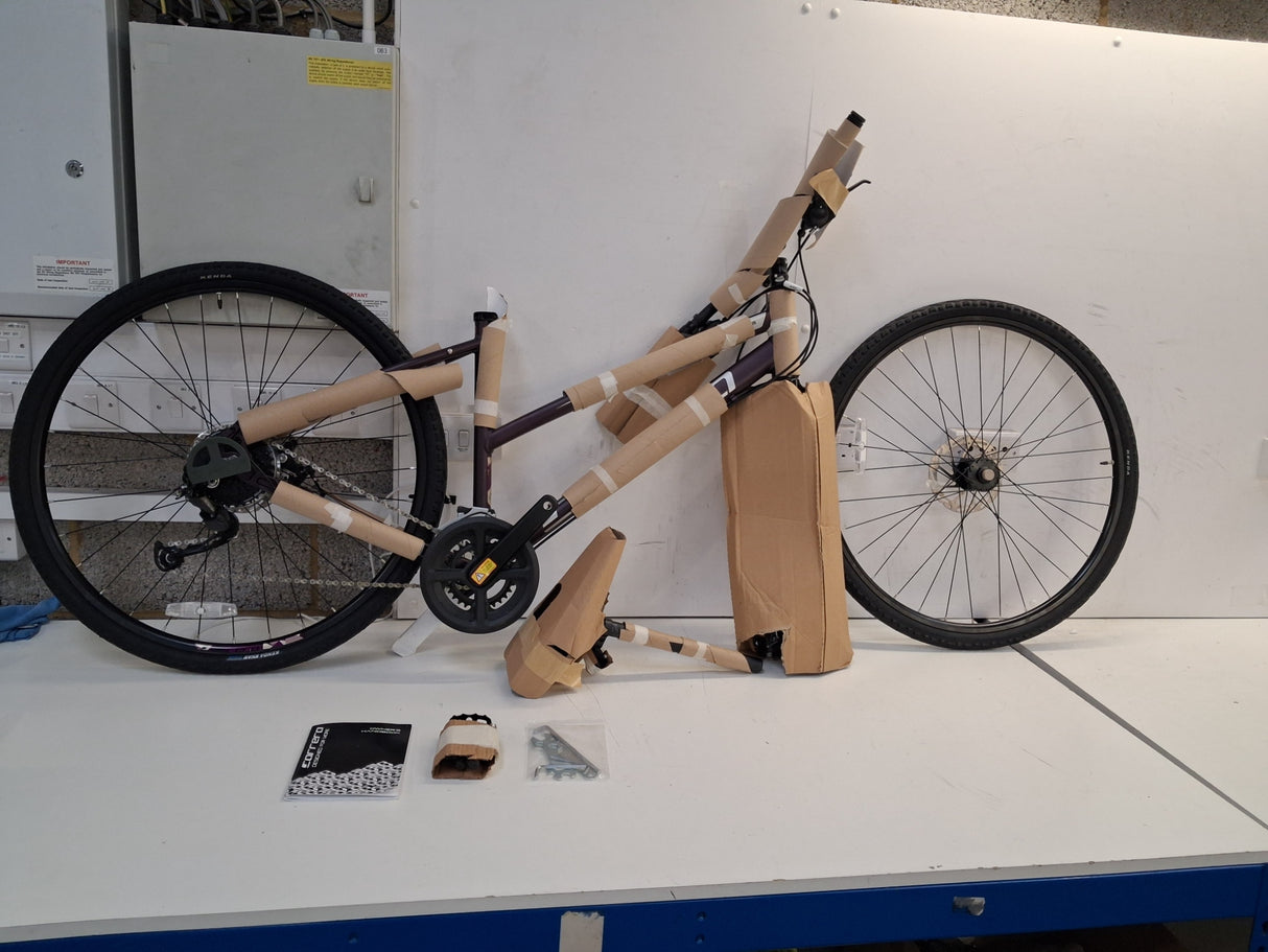 Carrera Endeavour Womens 18-Speed Hybrid Bike - Metallic Purple - Medium