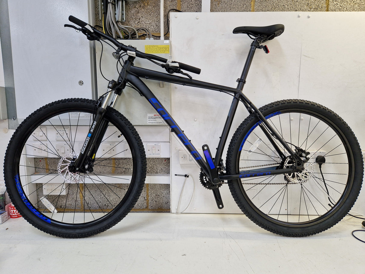 Carrera Hellcat Men's 16-Speed Disc Brake Mountain Bike - X Large - Black