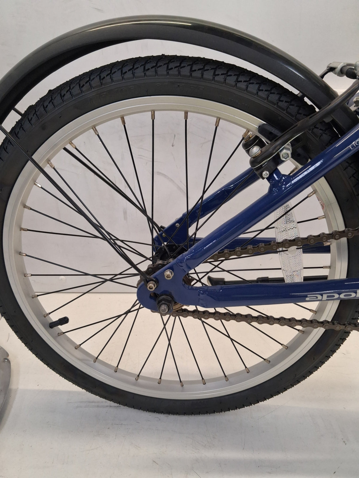 Apollo Tuck Unisex Single Speed 20''-Wheel Lightweight Folding Bike - Blue